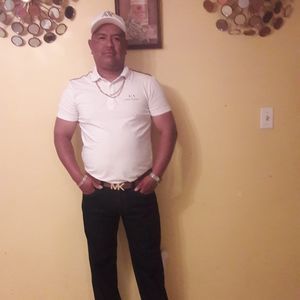 Meet your Posher, Tomas